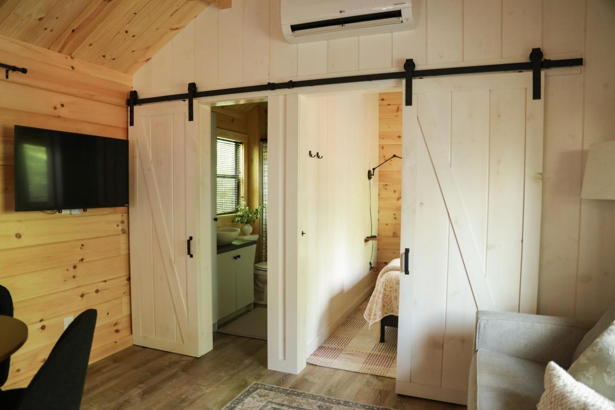 The Bellefonte Campground Room photo