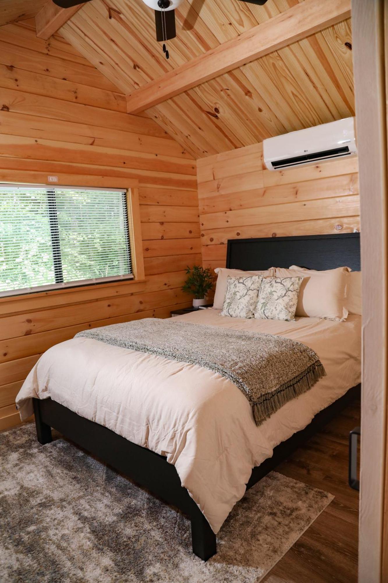 The Bellefonte Campground Room photo